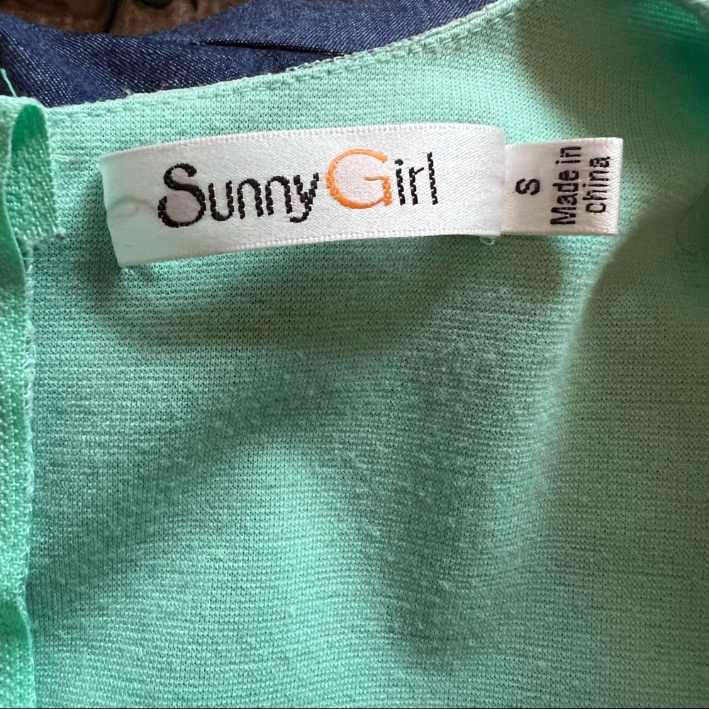 ☀️HOST PICK☀️ Cute Mint Green Pleated Dress - Size Small - Picture 8 of 10